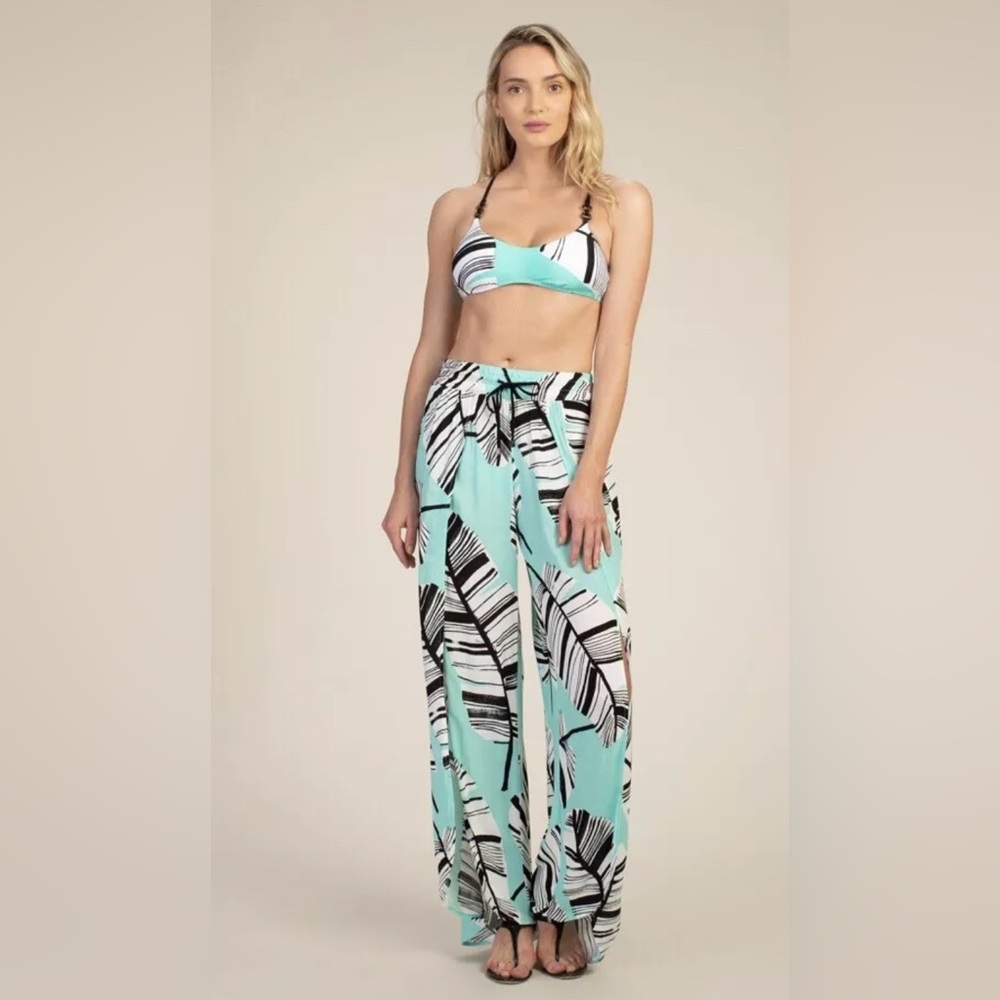 Trina Turk Copacabana Swim cover up pants NWT Size M